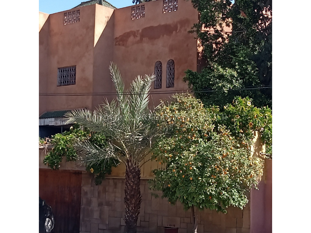 Façade à restaurer villa gigantesque Marrakech