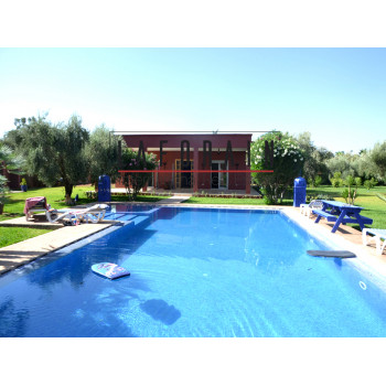 Magnifique location longue durée d'une villa avec piscine 5 chambres, villa meublée