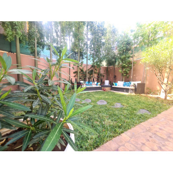 Villa Targa avec piscine à vendre, 5 Chambres